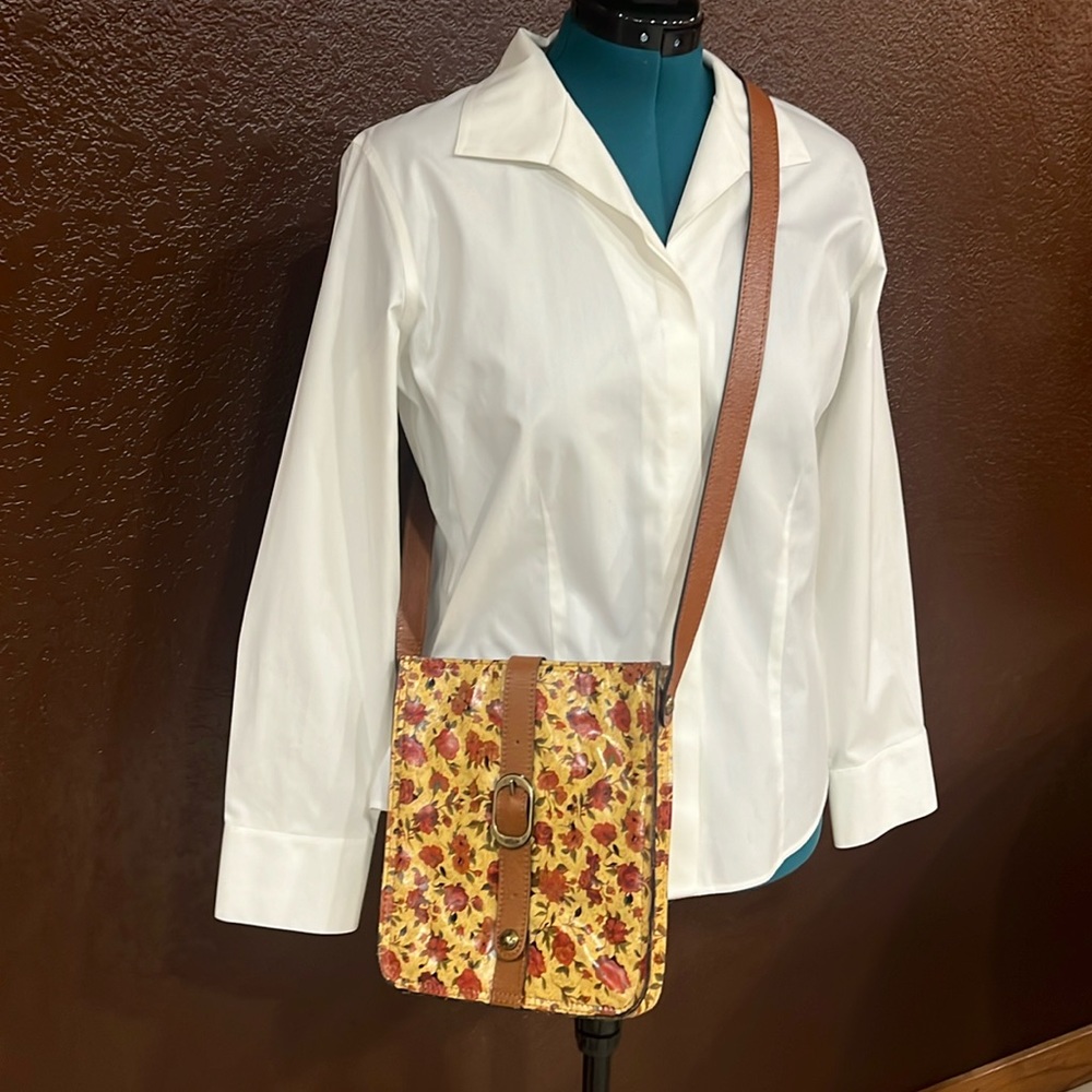 Patricia Nash Leather Crossbody bag